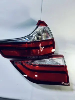 Set Sienna 2015/2016/2017/2018 Backlight/ Rearlight (With Booth Light)