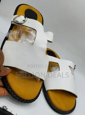 Stylish White Leather Men's Slippers 40