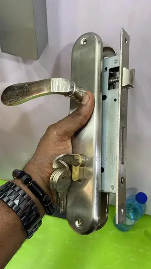 High Quality Antirust Door Lock Set Sn01