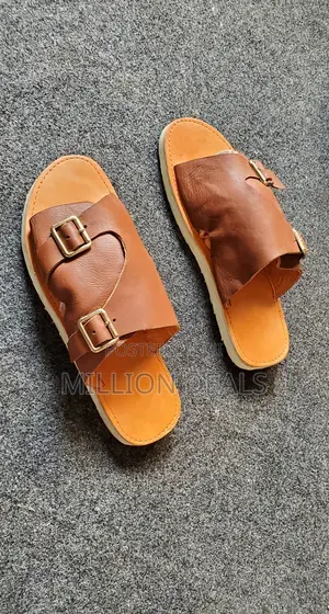 Well Made Men's Leather Slippers 40