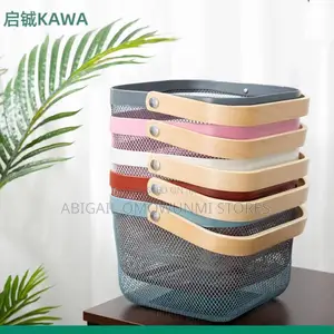 Storage Basket With Wooden Hand