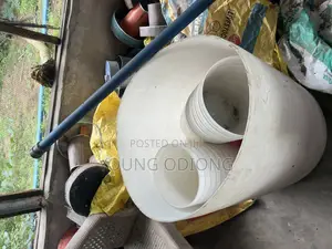 Battery Cage, Feeders, Drinkers , Gauging (Calibrated Tank)