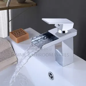 Half-Cut Waterfall Basin Mixer Chrom