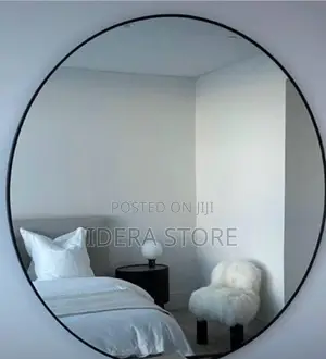 Minimalist Round Wall Mirror