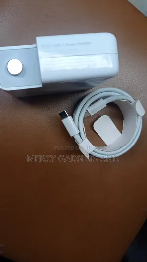 Apple Macbook Pro 87w/60w Type C Power Adapter