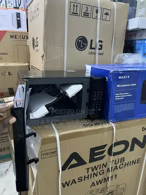 Maxi Digital Microwave Oven With Auto Cook