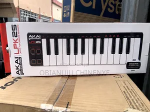 Akai Lpk25