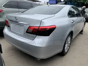 Lexus ES 350 2012 Silver