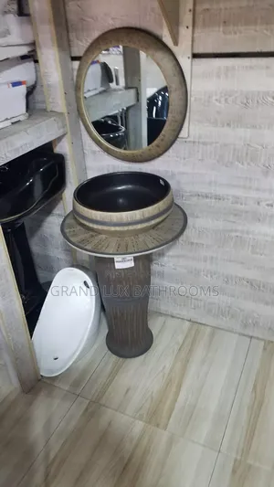 Luxury Pedestal Wash Basin With Matching Decorative Mirror Set
