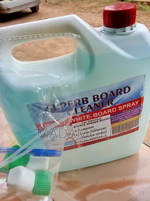 Superb Marker Boards Cleaner