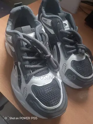 Balenciaga 1090 Sneakers