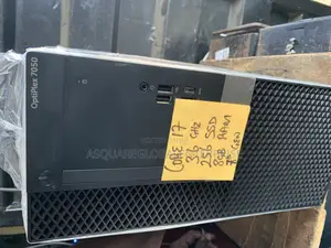 Desktop Computer Dell Optiplex 7050 8GB Intel Core I7 SSD 256GB