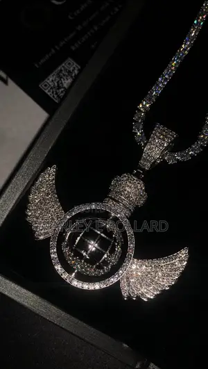 VVS Moissanite Wings Styles Necklaces