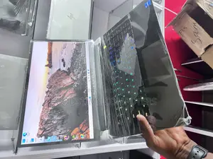 New Laptop Dell 16GB Intel Core i7 SSD 1T