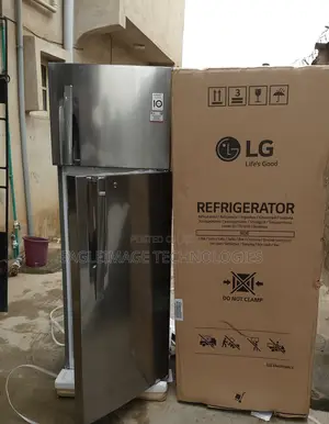 Lg 322rlnb 308lrefrigerator- Energy Efficient Stylish
