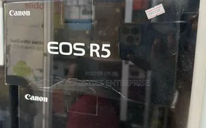Canon Eos R5