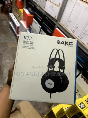 Akg Closed-Back Studio Headphones