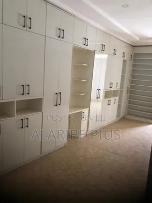 4bdrm Duplex in Estate, Gwarinpa for sale