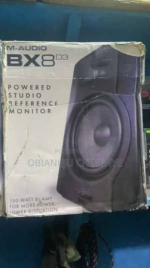 M-Audio Bx8d3