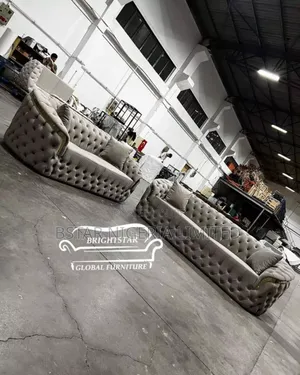 Modern Minimalist Design Sleek and Compact Sofa Chair for Contemporary