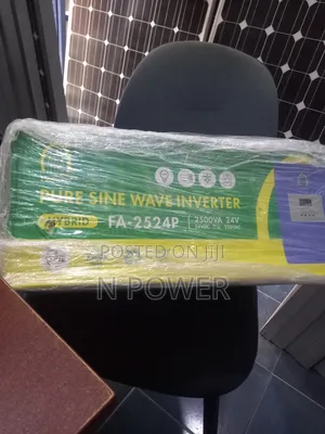 Famicare Solar Hybrid Inverter 2.5kva 24v