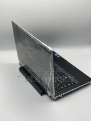 Laptop Dell Latitude E6330 4GB Intel Core I7 HDD 500GB