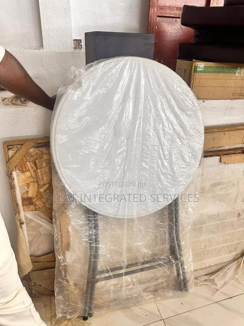 Circle Foldable Table