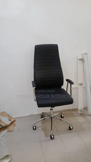 B430 Office Executive Manager Swivel Chair - Black