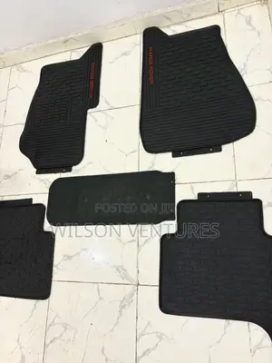 High Quality Follow Foot Mat For Range Rover