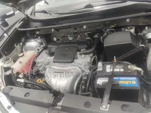 Toyota RAV4 Limited 4dr SUV (2.5L 4cyl 6A) 2015 Silver