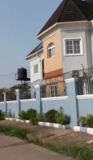 9bdrm Duplex in Imo Housing Estate for sale