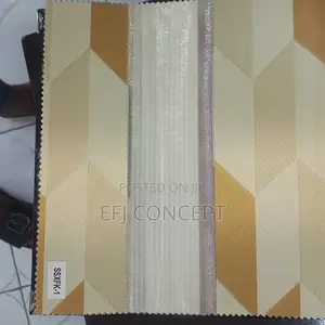 Day And Night Window Blind - Attractive Yellow Allow-like Design