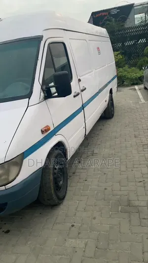 Mercedes-Benz Sprinter 2004 White
