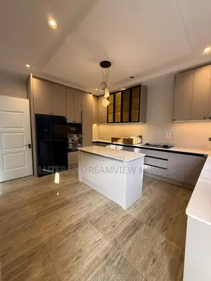 4bdrm Townhouse/Terrace in Kado for sale