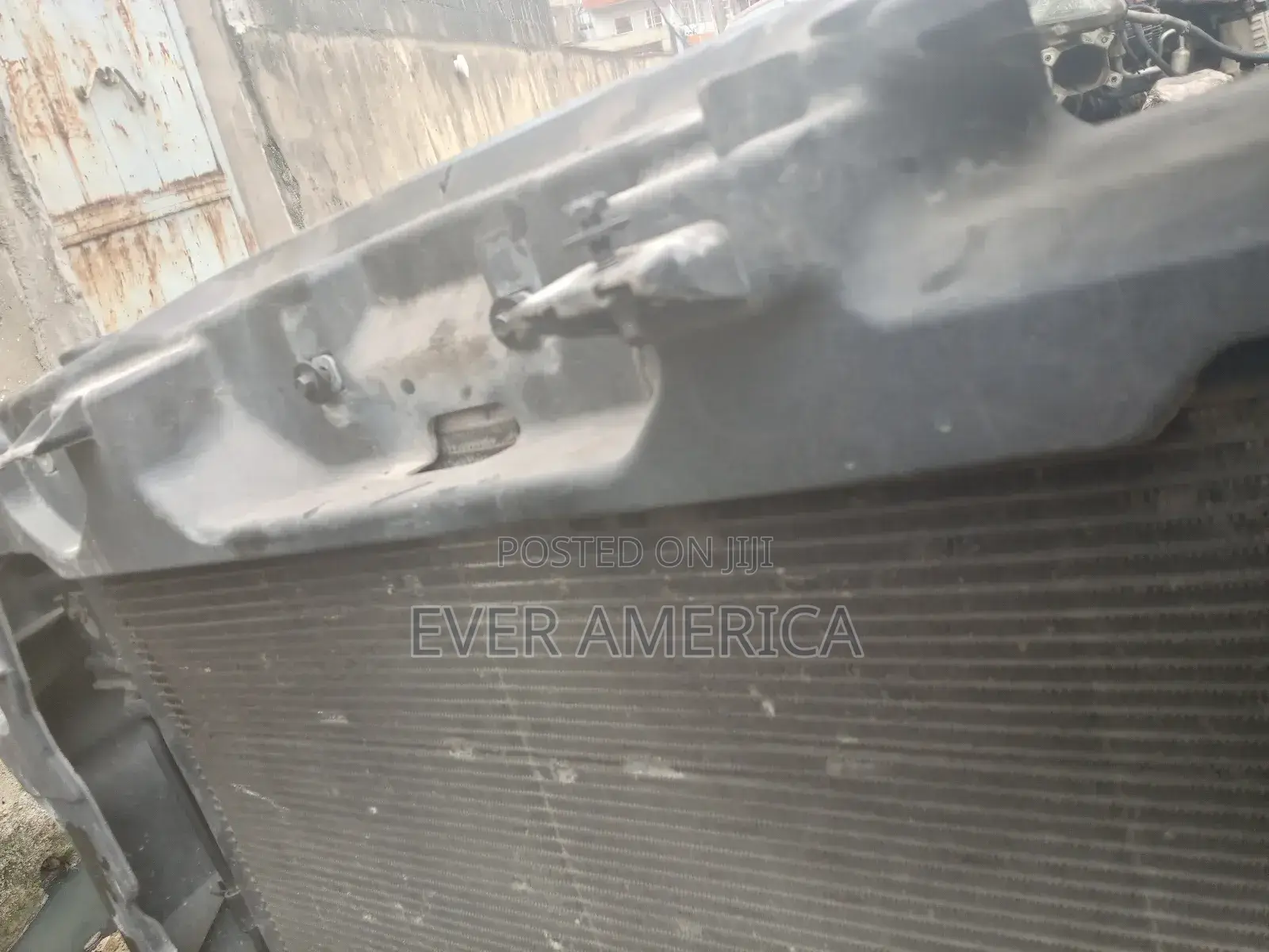 Complete Radiator Ford Taurus 2014
