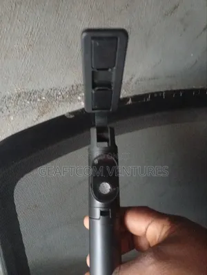 Selfie Stick With Bluetooth