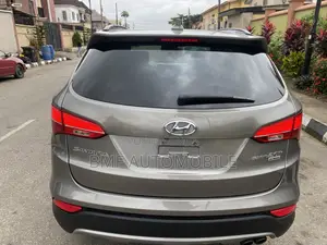 Hyundai Santa Fe 2015 Gray