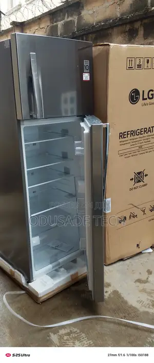New in Lg Ref322rlbn Sleek Inverter Refrigerator 308l