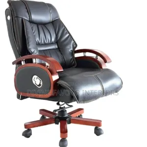 Executive Pu Leather Boss Swivel Office Chair