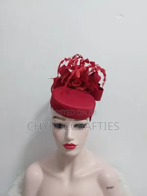 Red Pillbox Facinator