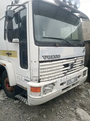 Volvo Container Body 6 Tyres Tokunbo