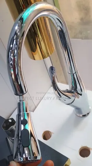 Executive Luxury Chrome Heavy  Gauge Sink Mixer Pull Out Tap