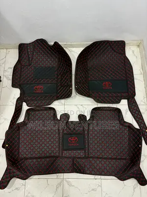 2007 - 2016 Camry Logo Tiles Leather Mat