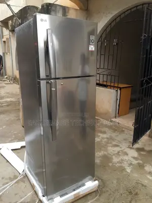 Lg Refrigerator 322rlbn – 308l Double Door, Excellent Cooling!
