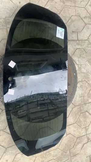 Hrv 2020 Back Glass Available