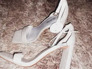 Dream Pairs Dinner High Heel Shoe