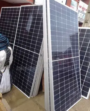 650w Solar Panel Halfcut Mono 144cell