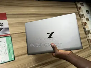 Laptop HP ZBook Firefly 14 G7 16GB Intel Core I7 SSD 512GB
