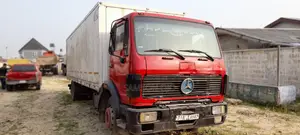 Mercedes 1617 Box Truck