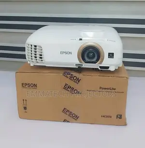Brand New  Wirelesshome Cinema Projector Lekki Lagos, Warri , Calabar